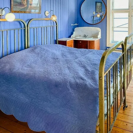 Historic Captain's House In Kragero Archipelago Feriehus Stabbestad