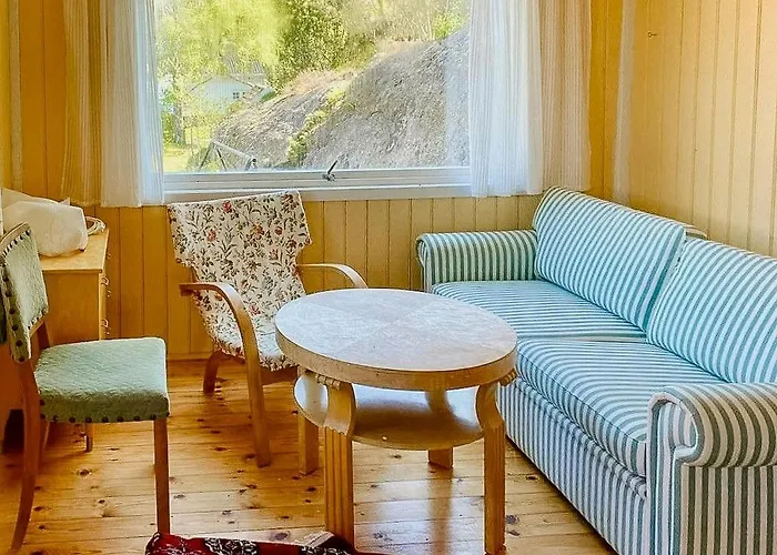 Historic Captain's House In Kragero Archipelago *